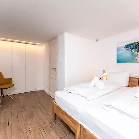 Haus Waterkant - In Erster Reihe Mit Traumhaftem Meerblick * Sassnitz