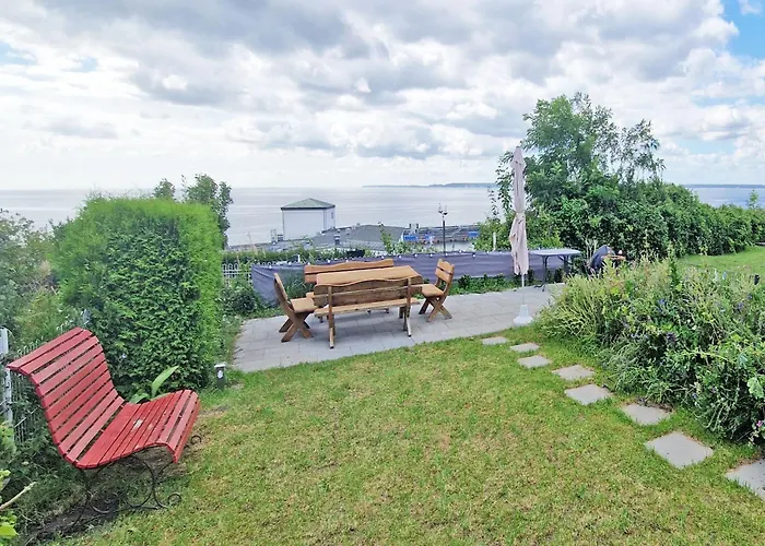 Haus Waterkant - Traumhafter Meerblick Und Garten Feriehus Sassnitz