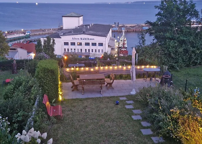 Haus Waterkant - Traumhafter Meerblick Und Garten Feriehus